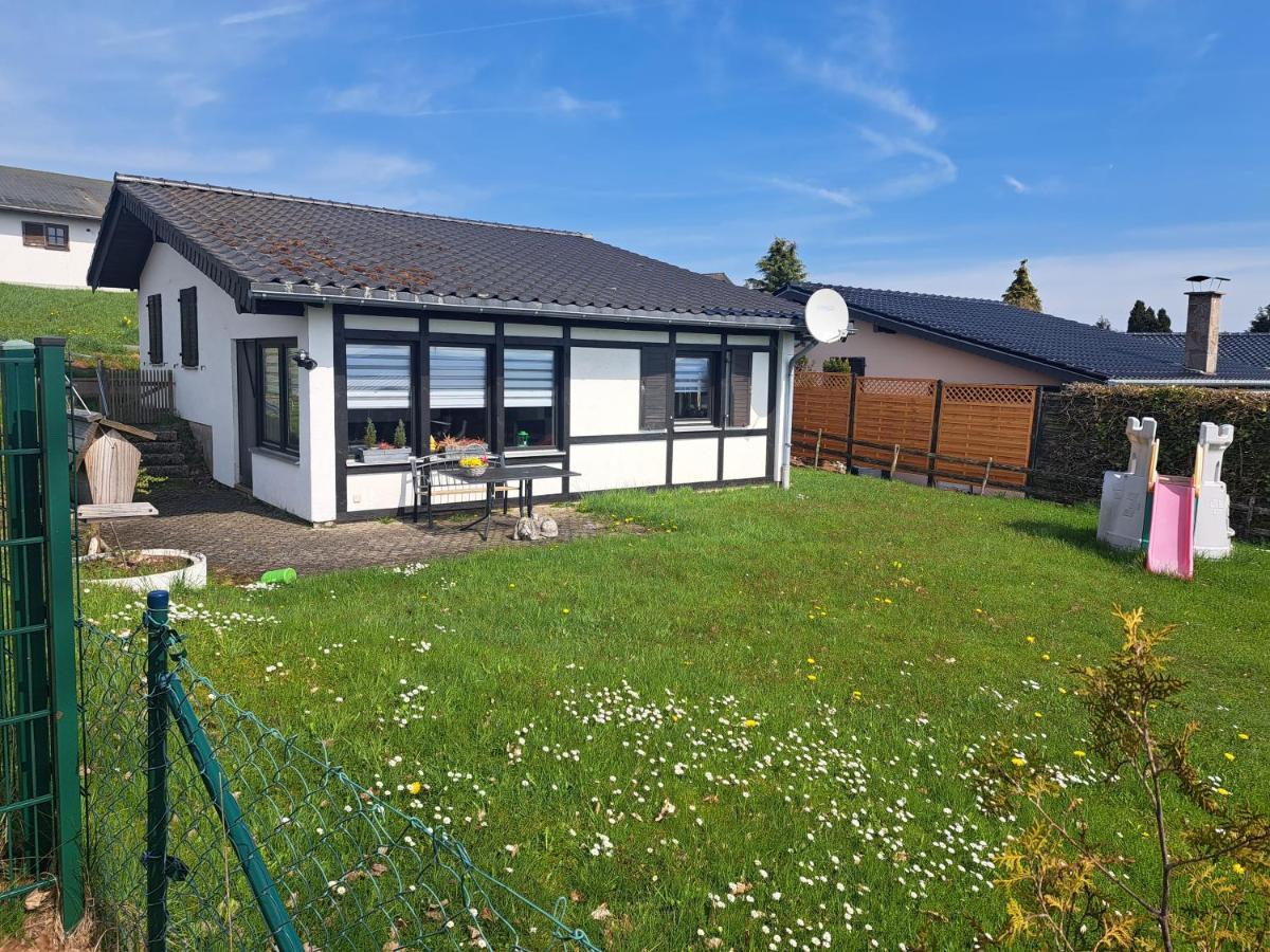 Haus Eifelblick Villa Gonnersdorf  ภายนอก รูปภาพ